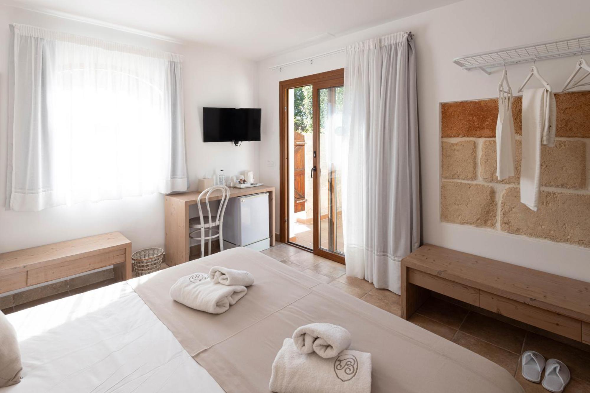 Double room Patio or Terrace